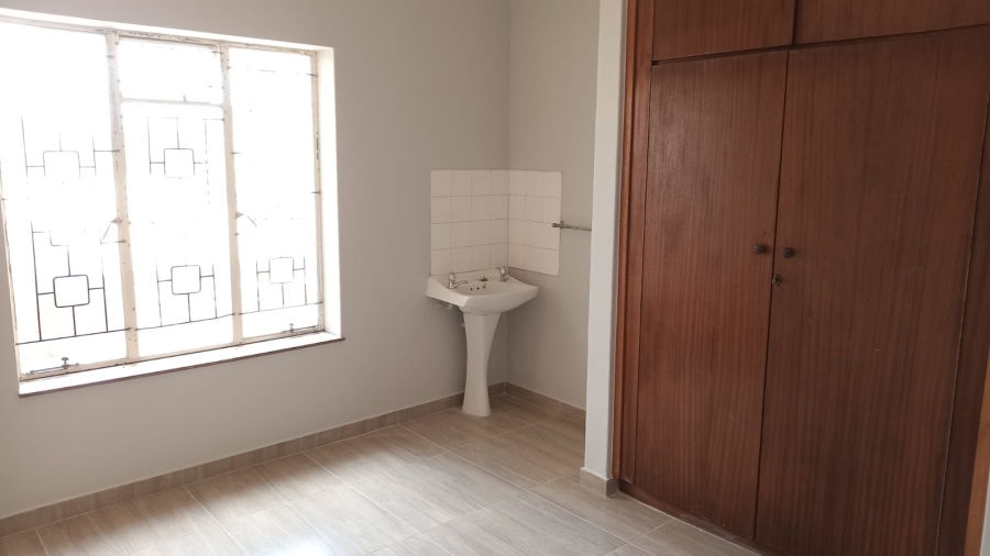 To Let 3 Bedroom Property for Rent in Aston Bay Eastern Cape